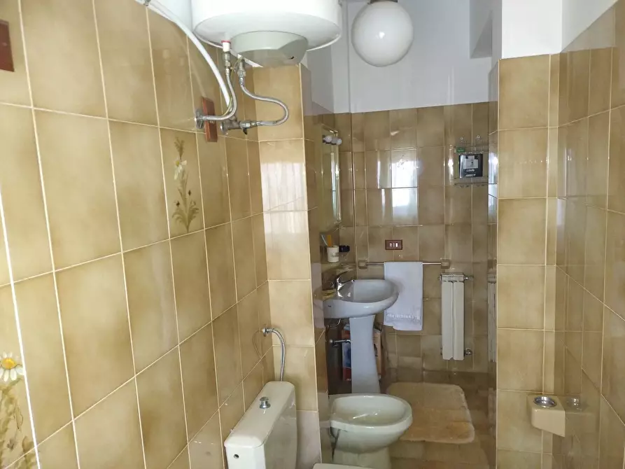 Immagine 30 di Casa trifamiliare in vendita  in Via Gaetano Alessi a Messina