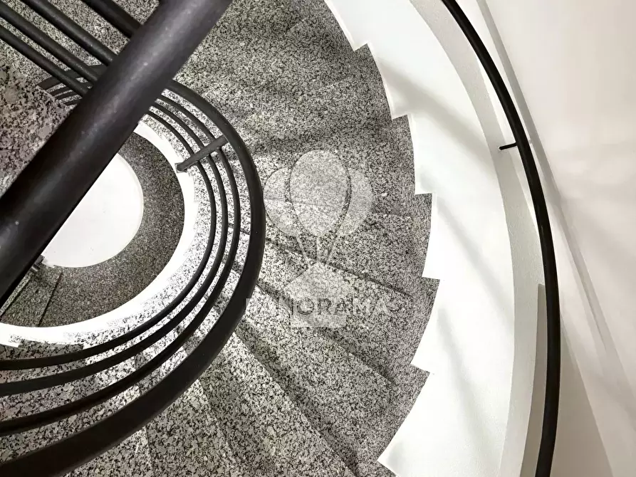 Immagine 5 di Casa trifamiliare in vendita  in Via IV Novembre a Balestrate