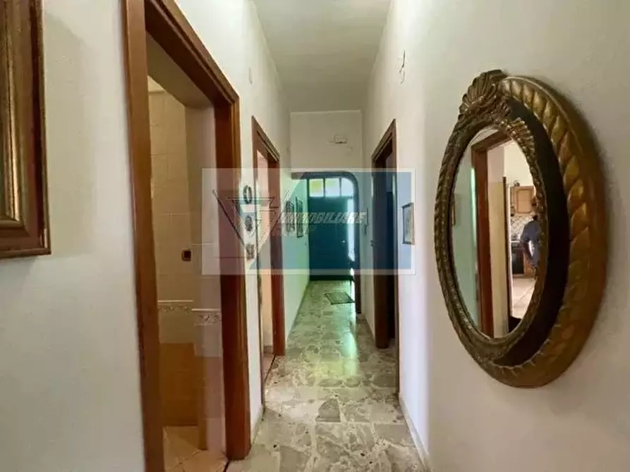 Immagine 35 di Casa trifamiliare in vendita  in Via Brancati a Buccheri