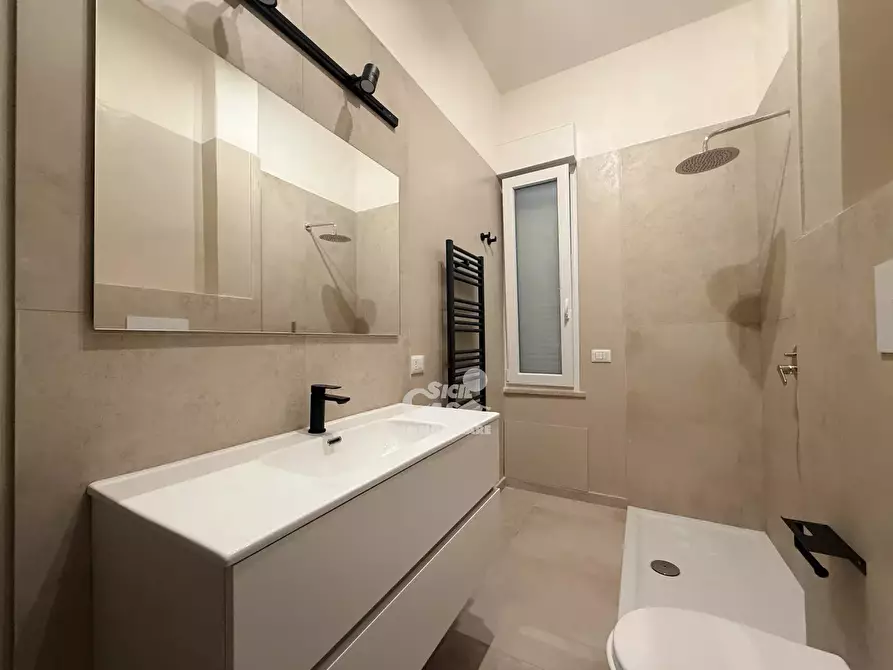 Immagine 38 di Casa trifamiliare in affitto  a Marsala