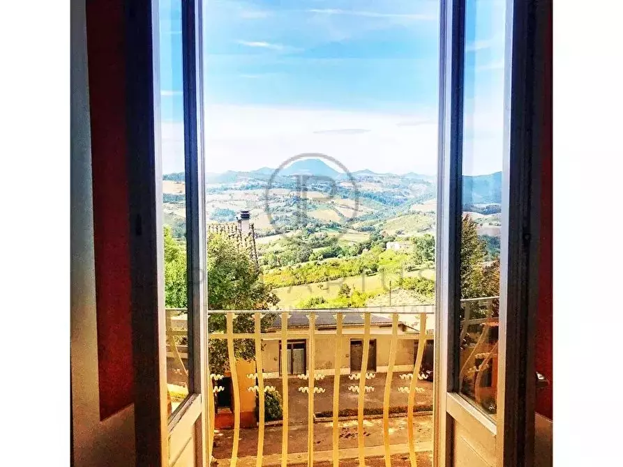 Immagine 35 di Attico in vendita  in staffolo a Staffolo