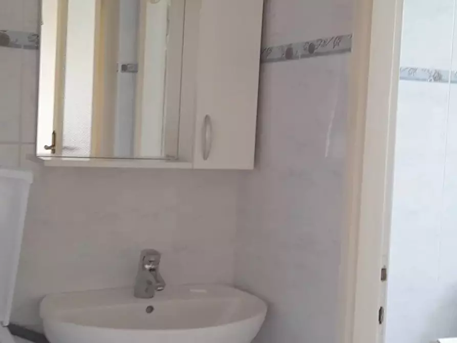 Immagine 22 di Casa trifamiliare in affitto  in Via Michelangelo Buonarroti, 6 a Milano