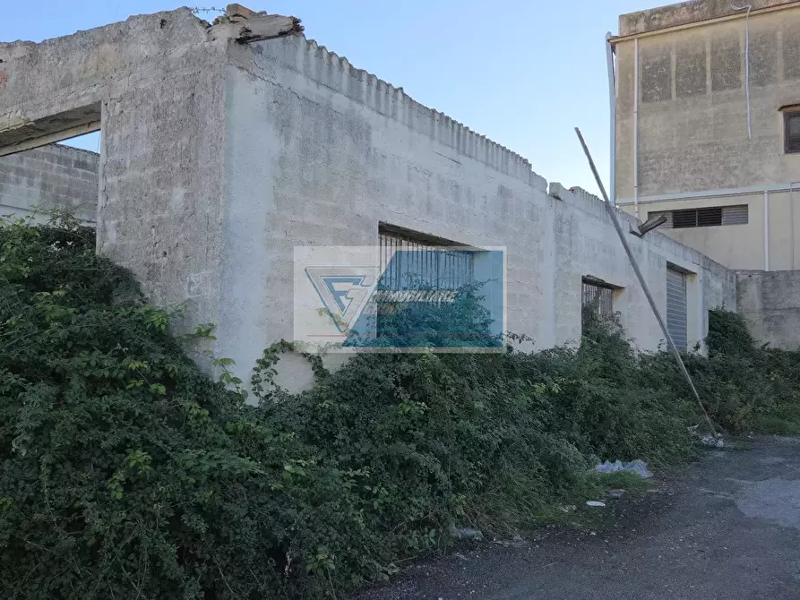 Immagine 10 di Terreno in vendita  a Avola