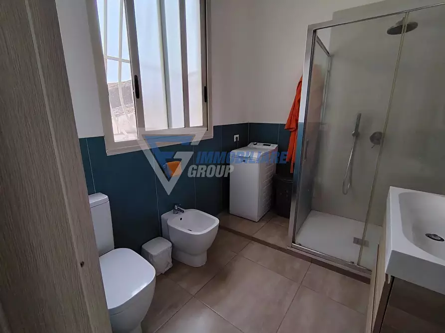 Immagine 5 di Casa trifamiliare in vendita  in VIA ISONZO a Siracusa