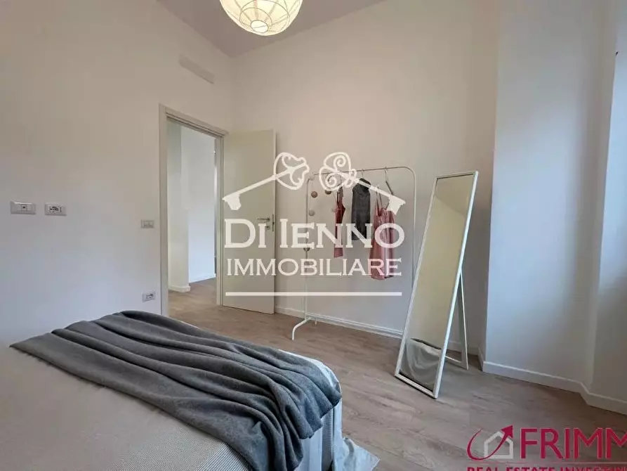 Immagine 4 di Casa trifamiliare in vendita  in Via Teodoro Monticelli a Roma