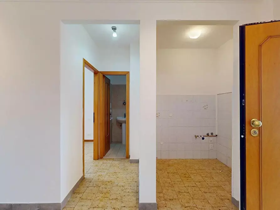 Immagine 6 di Casa trifamiliare in vendita  in Largo Sgorini, 7 a Toirano