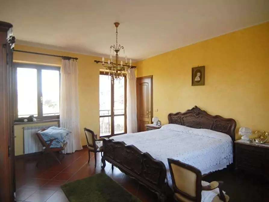 Immagine 9 di Terreno edificabile in vendita  a Dogliani