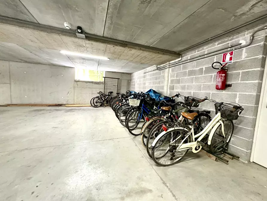 Immagine 38 di Casa trifamiliare in vendita  in via Aurelia Sud, 55. a San Vincenzo