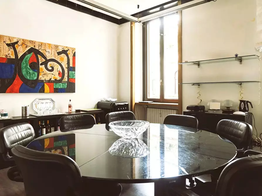 Immagine 3 di Castello in affitto  in Via Spadari a Milano