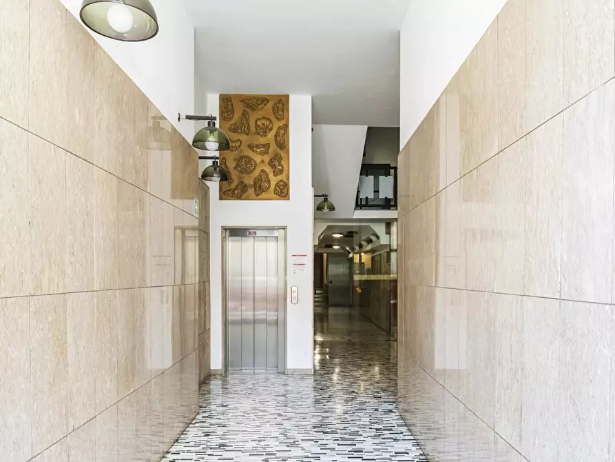 Immagine 18 di Casa trifamiliare in affitto  in Via Alfredo Cappellini, 20 a Milano