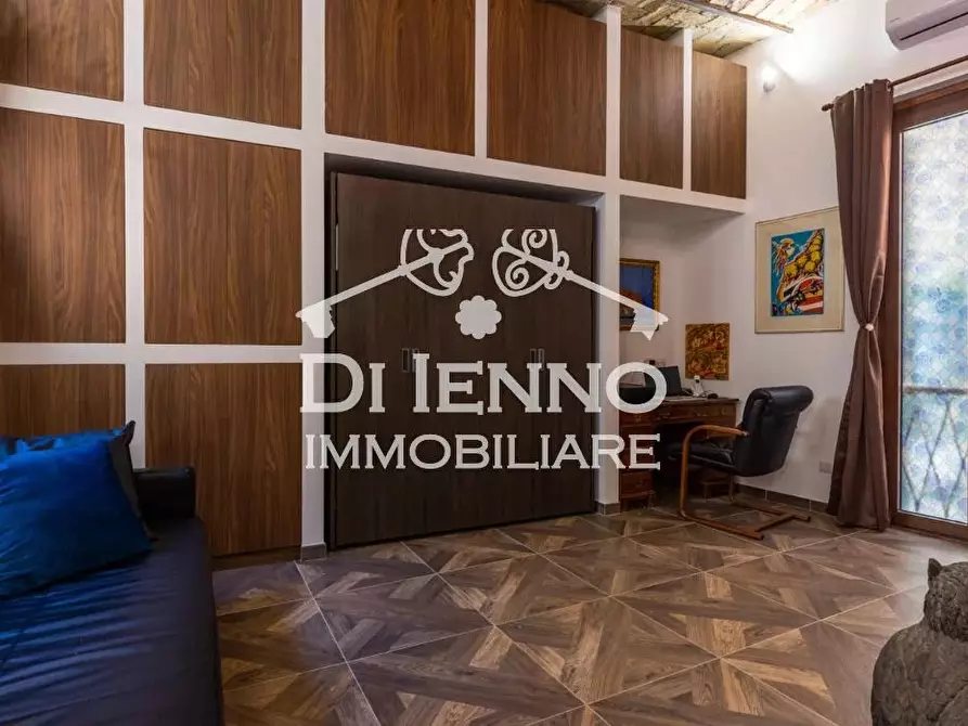 Immagine 14 di Casa trifamiliare in vendita  in Via Napoleone III a Roma