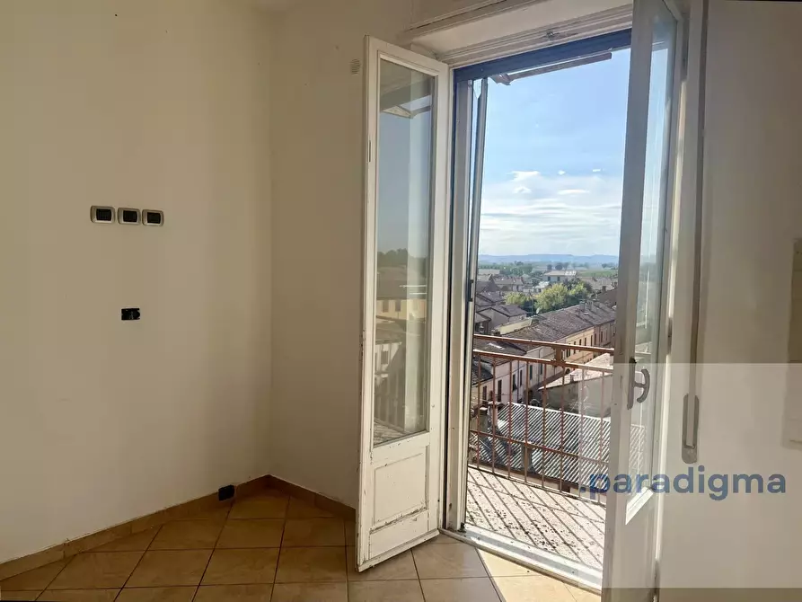 Immagine 8 di Casa trifamiliare in vendita  a Sale