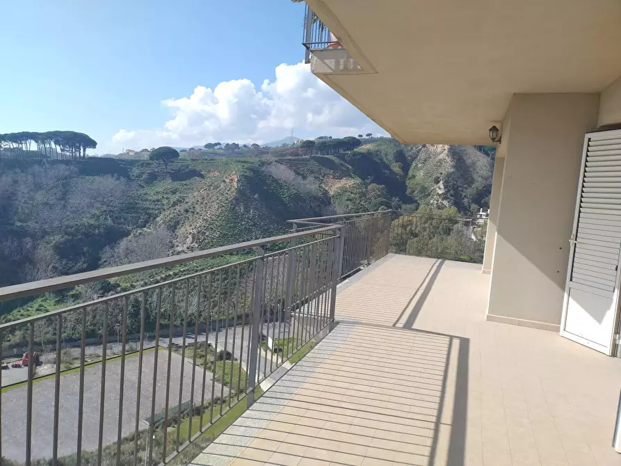 Immagine 6 di Casa trifamiliare in vendita  in Via Torrente Trapani a Messina