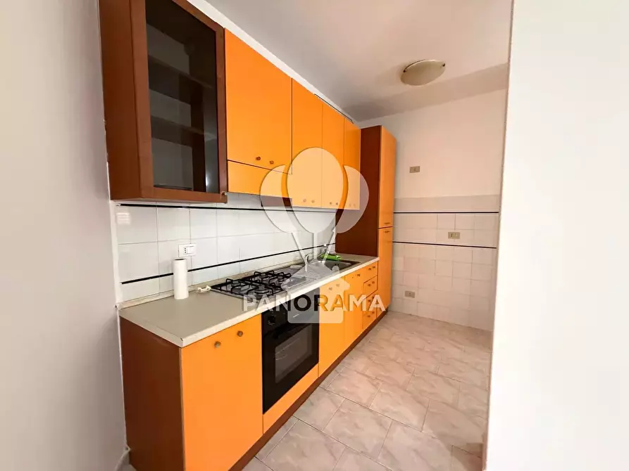 Immagine 7 di Casa trifamiliare in vendita  in Via IV Novembre a Balestrate