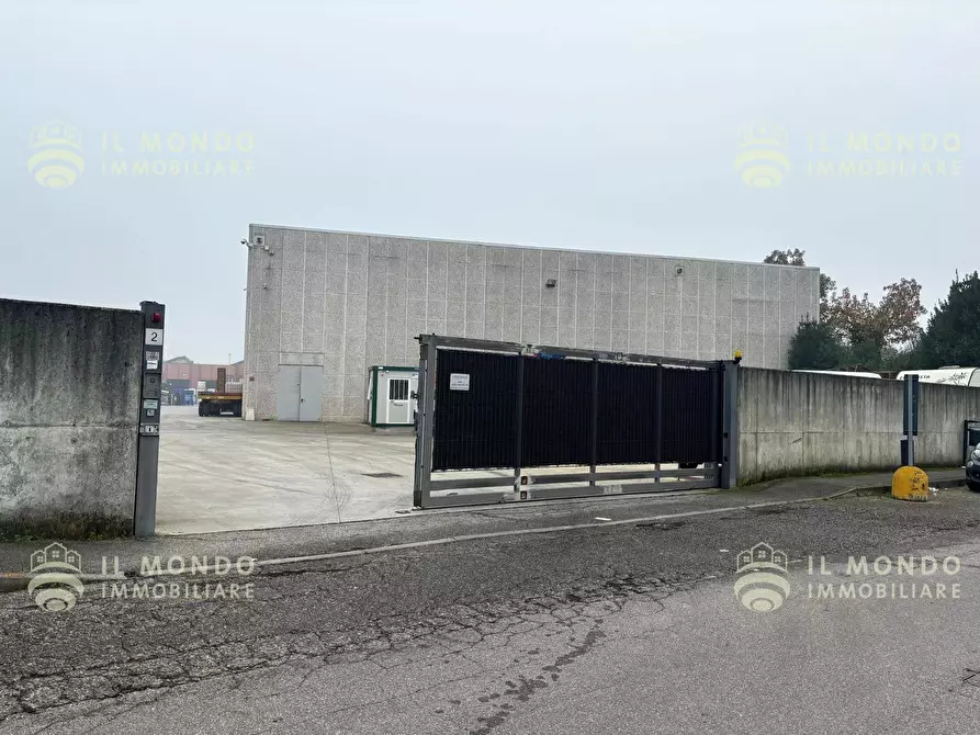 Immagine 24 di Monolocale in vendita  in Via Giuseppe Di Vittorio, 29. a Peschiera Borromeo