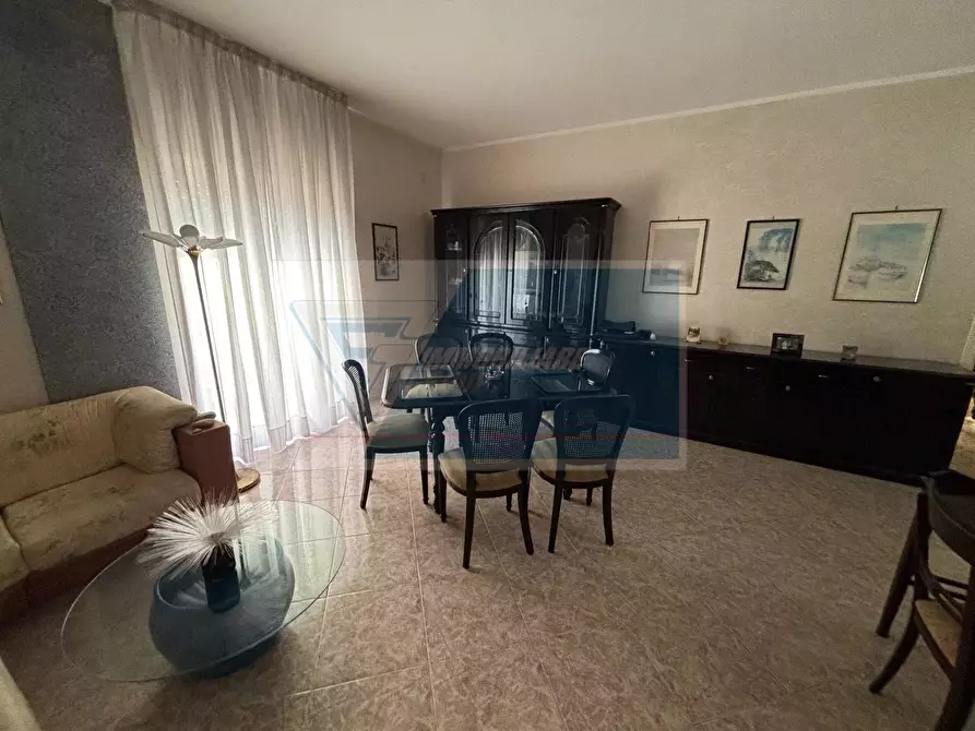 Immagine 3 di Casa trifamiliare in vendita  in Via Tisia a Siracusa