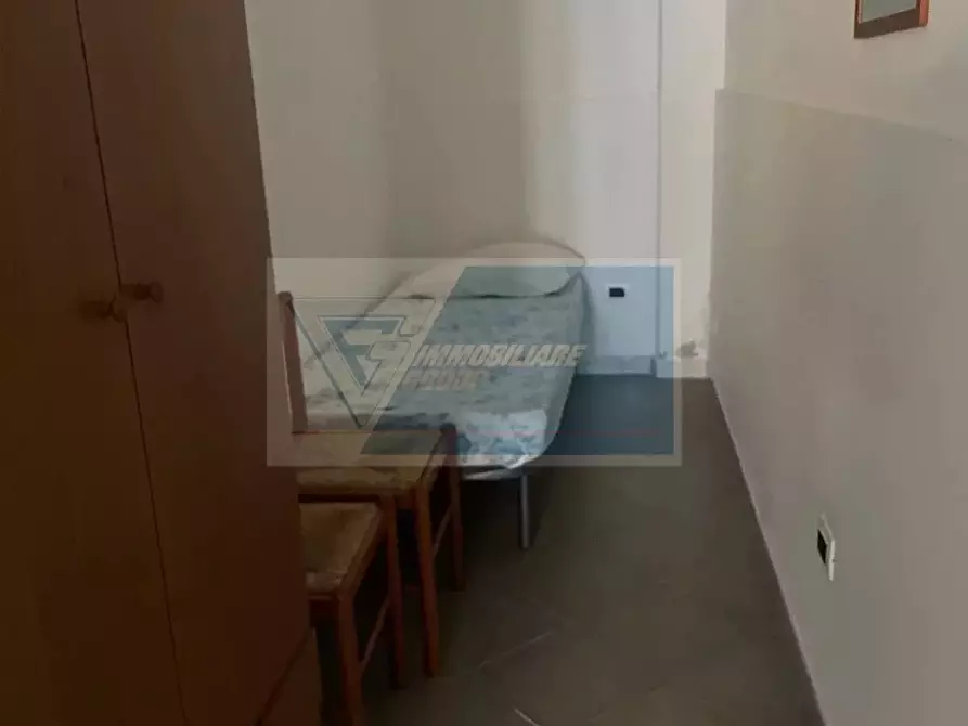 Immagine 3 di Casa trifamiliare in vendita  in Via Como a Buccheri