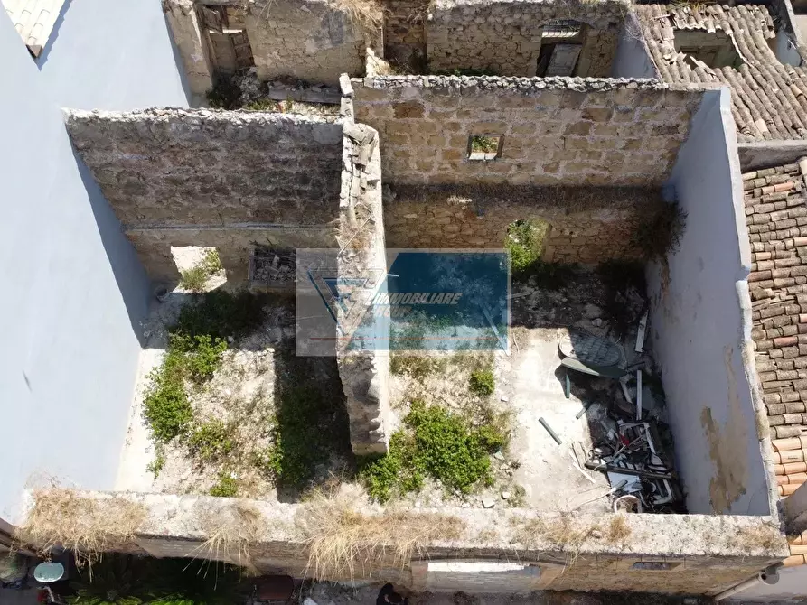 Immagine 5 di Casa trifamiliare in vendita  a Pachino