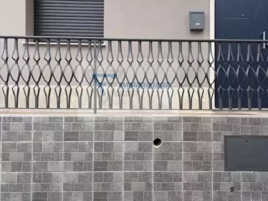 Immagine 32 di Casa trifamiliare in affitto  in Via Gian Battista Vico a Siracusa