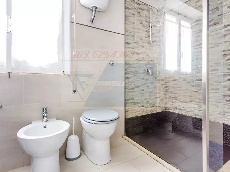 Immagine 13 di Casa trifamiliare in vendita  in via Bainsizza a Siracusa