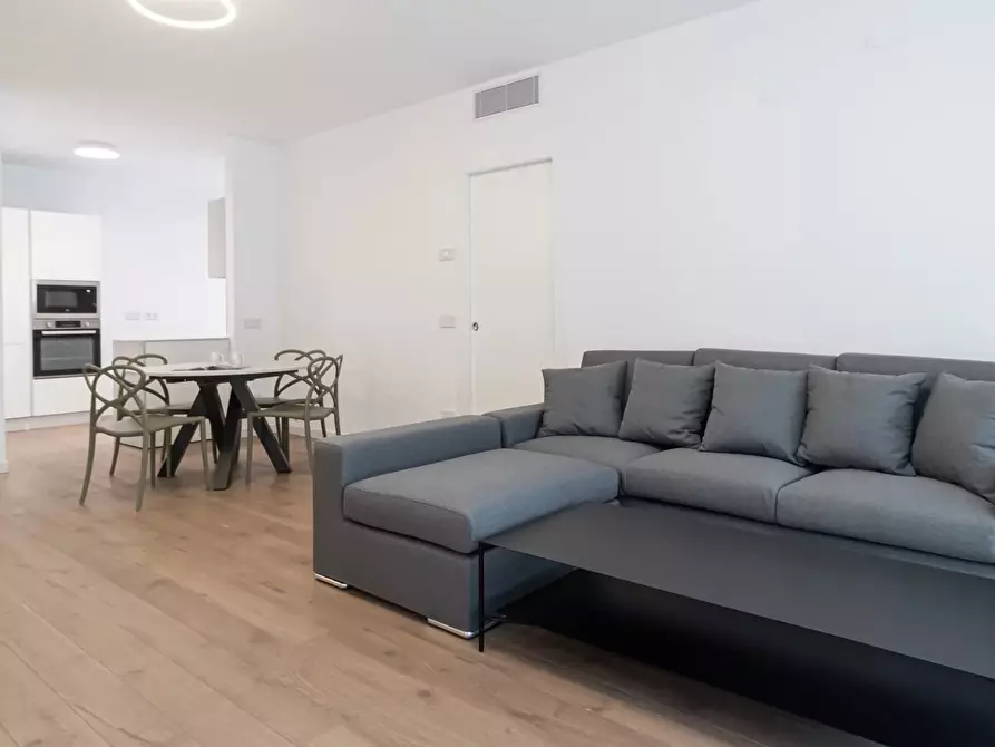 Immagine 48 di Casa trifamiliare in affitto  in Via Ippodromo, 8 a Milano