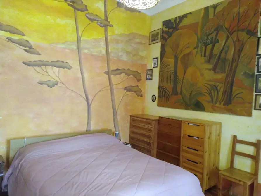 Immagine 9 di Casa trifamiliare in vendita  in Via Garibaldi, 18 a Ventimiglia