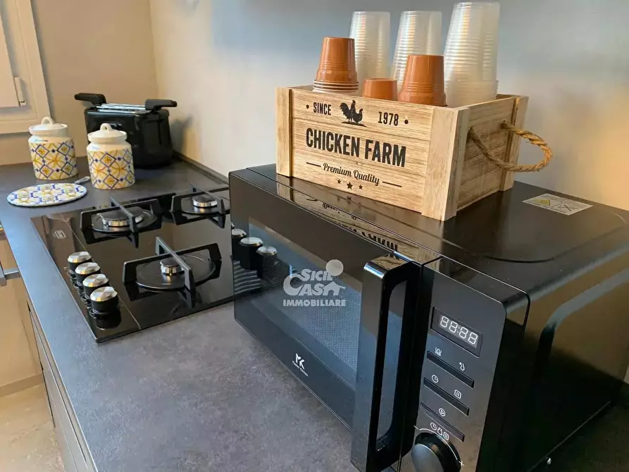 Immagine 11 di Casa trifamiliare in affitto  a Marsala