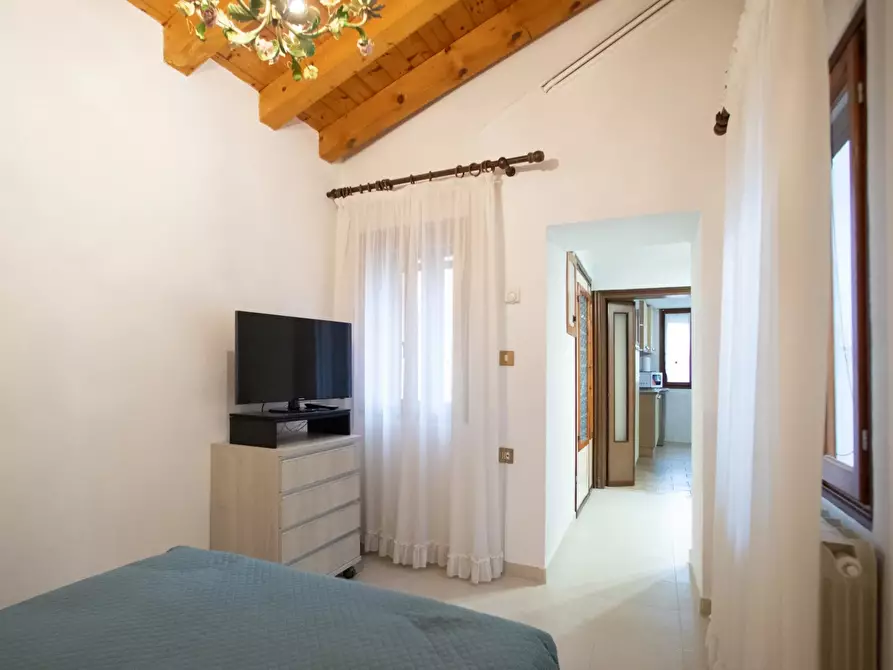 Immagine 10 di Casa trifamiliare in vendita  in Vianelli a Venezia