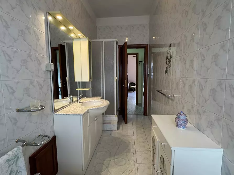 Immagine 13 di Casa trifamiliare in vendita  in Via Reggio Calabria, 13 a Cosenza