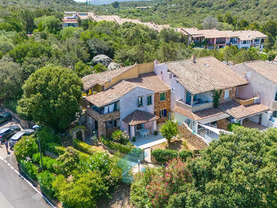 Immagine 39 di Casa trifamiliare in vendita  in Via Porto Rotondo, 16. a Olbia