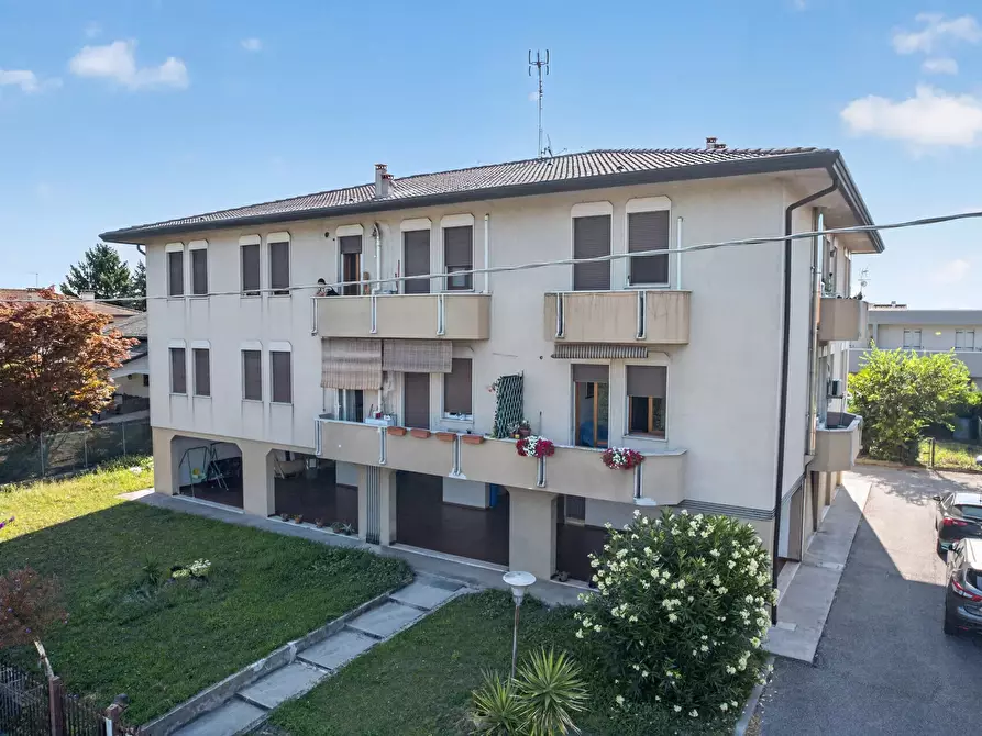 Immagine 43 di Casa trifamiliare in vendita  a Campagna Lupia