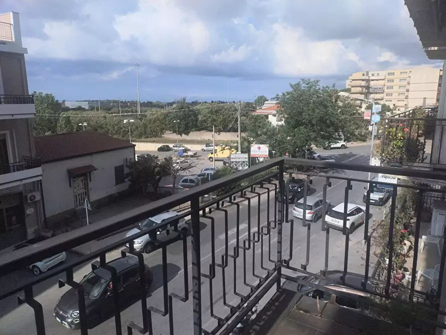 Immagine 5 di Casa trifamiliare in vendita  in Via Giovanni Noè, 1 a Pace Del Mela