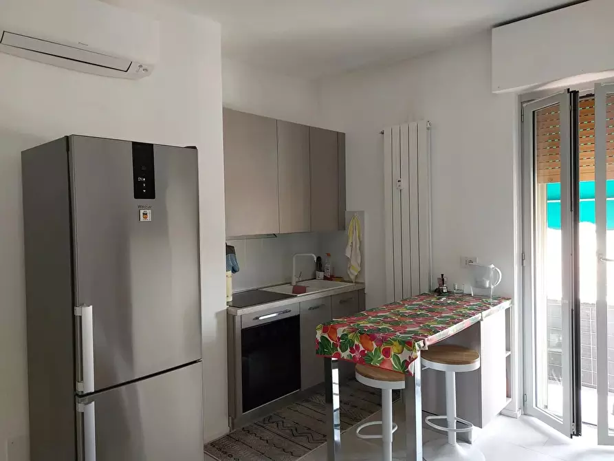 Immagine 16 di Casa trifamiliare in affitto  a Milano