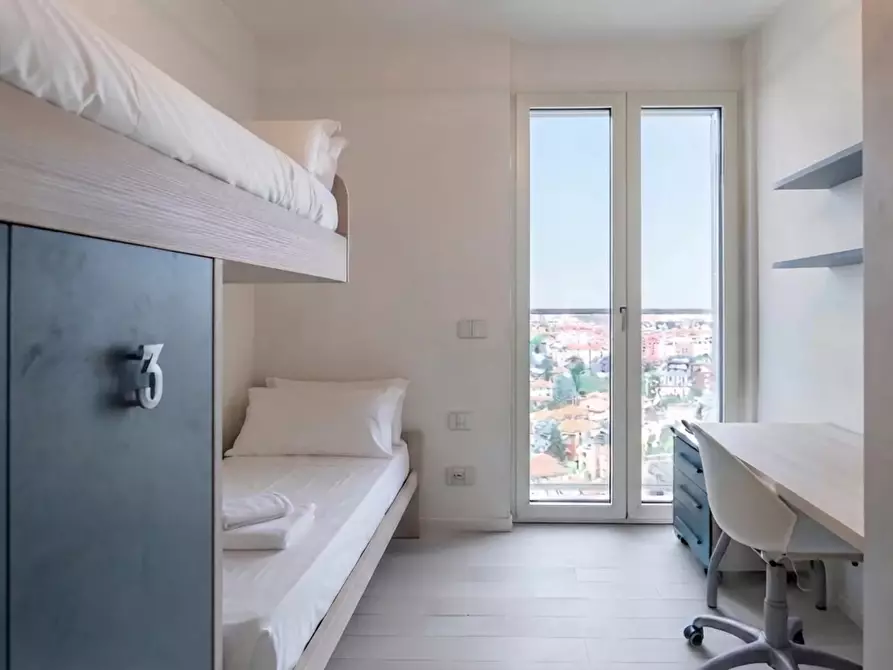 Immagine 27 di Casa trifamiliare in affitto  in via Stresa, 22. a Milano