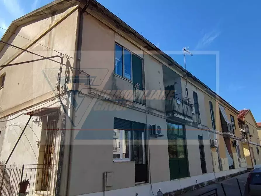 Immagine 1 di Casa trifamiliare in vendita  in Via Caltagirone a Siracusa