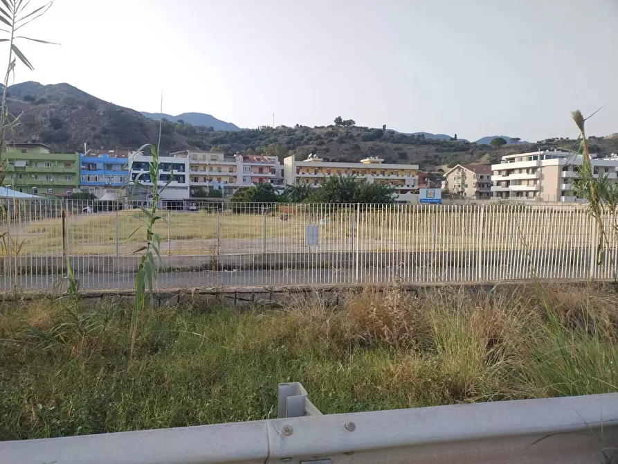Immagine 2 di Terreno in affitto  in SS 114 Orientale Sicula, 37 a Messina