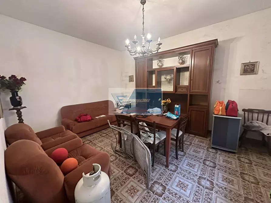 Immagine 12 di Casa trifamiliare in vendita  a Noto