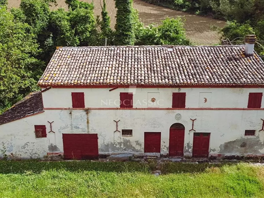 Immagine 1 di Terreno edificabile in vendita  a Belvedere Ostrense