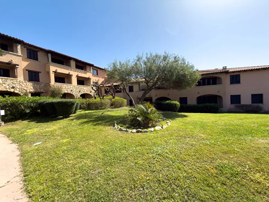 Immagine 35 di Casa trifamiliare in vendita  in Via della Bilancia, 8 a Olbia