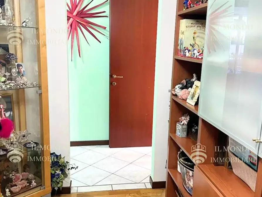 Immagine 24 di Casa trifamiliare in vendita  in Via Cutoli, 3. a Cerro Al Lambro