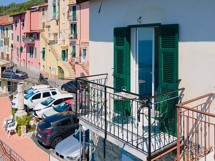 Immagine 16 di Casa trifamiliare in vendita  in Via della Pace, 33 a Ventimiglia