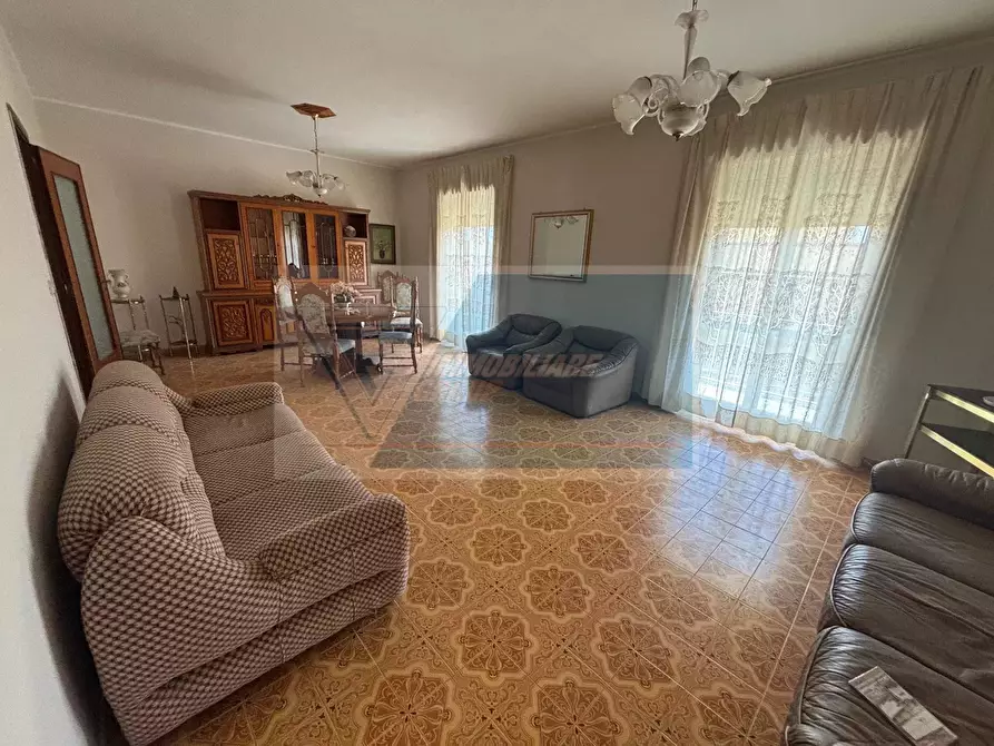 Immagine 5 di Casa trifamiliare in vendita  in Via Agostino Fillioley a Siracusa