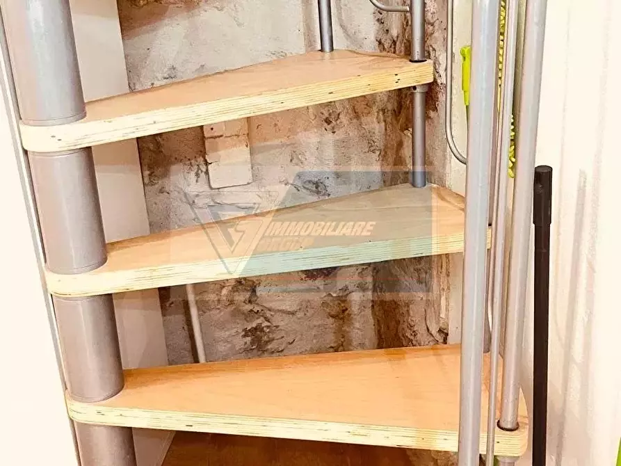 Immagine 16 di Monolocale in vendita  in Via Resalibera a Siracusa