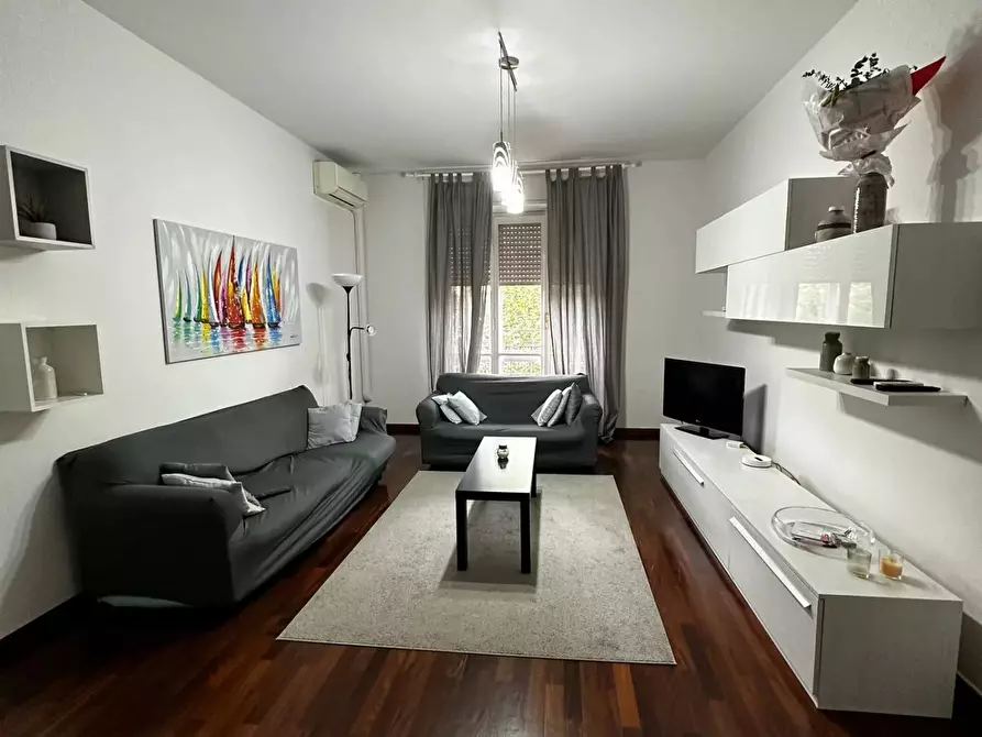 Immagine 5 di Casa trifamiliare in affitto  in Viale Brianza a Milano