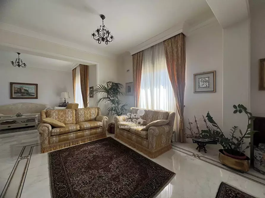 Immagine 11 di Casa trifamiliare in vendita  a Marsala