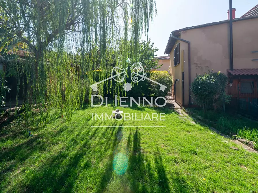 Immagine 21 di Casa trifamiliare in vendita  in Via Siziano a Roma