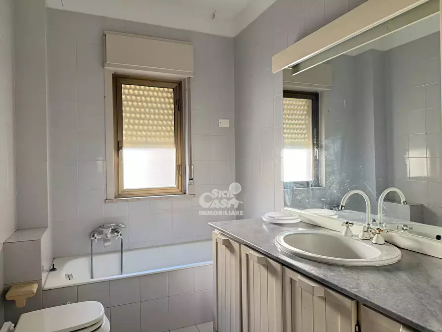 Immagine 4 di Casa trifamiliare in vendita  in Via Sanità a Marsala