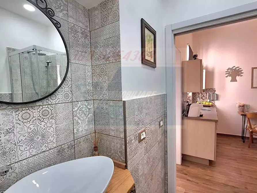 Immagine 12 di Casa trifamiliare in affitto  in Via Bainsizza a Siracusa