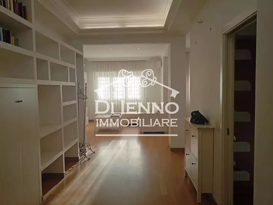 Immagine 2 di Casa trifamiliare in affitto  in Piazza Nostra Signora di Guadalupe a Roma