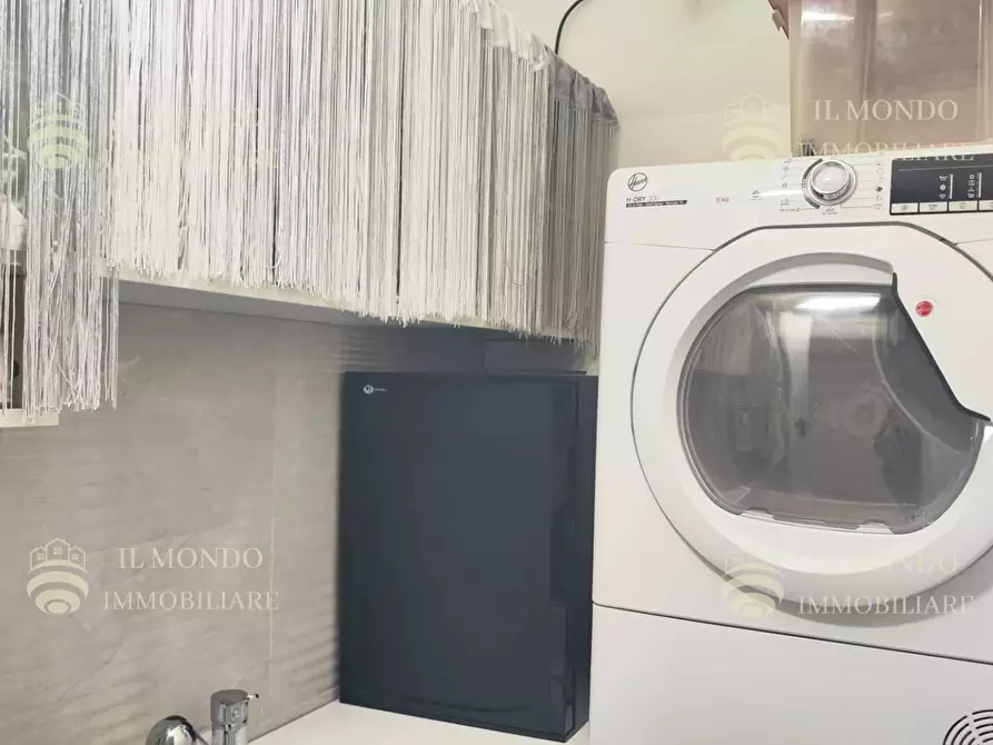 Immagine 46 di Casa trifamiliare in vendita  in Viale Luigi Greco Cretone a Palombara Sabina